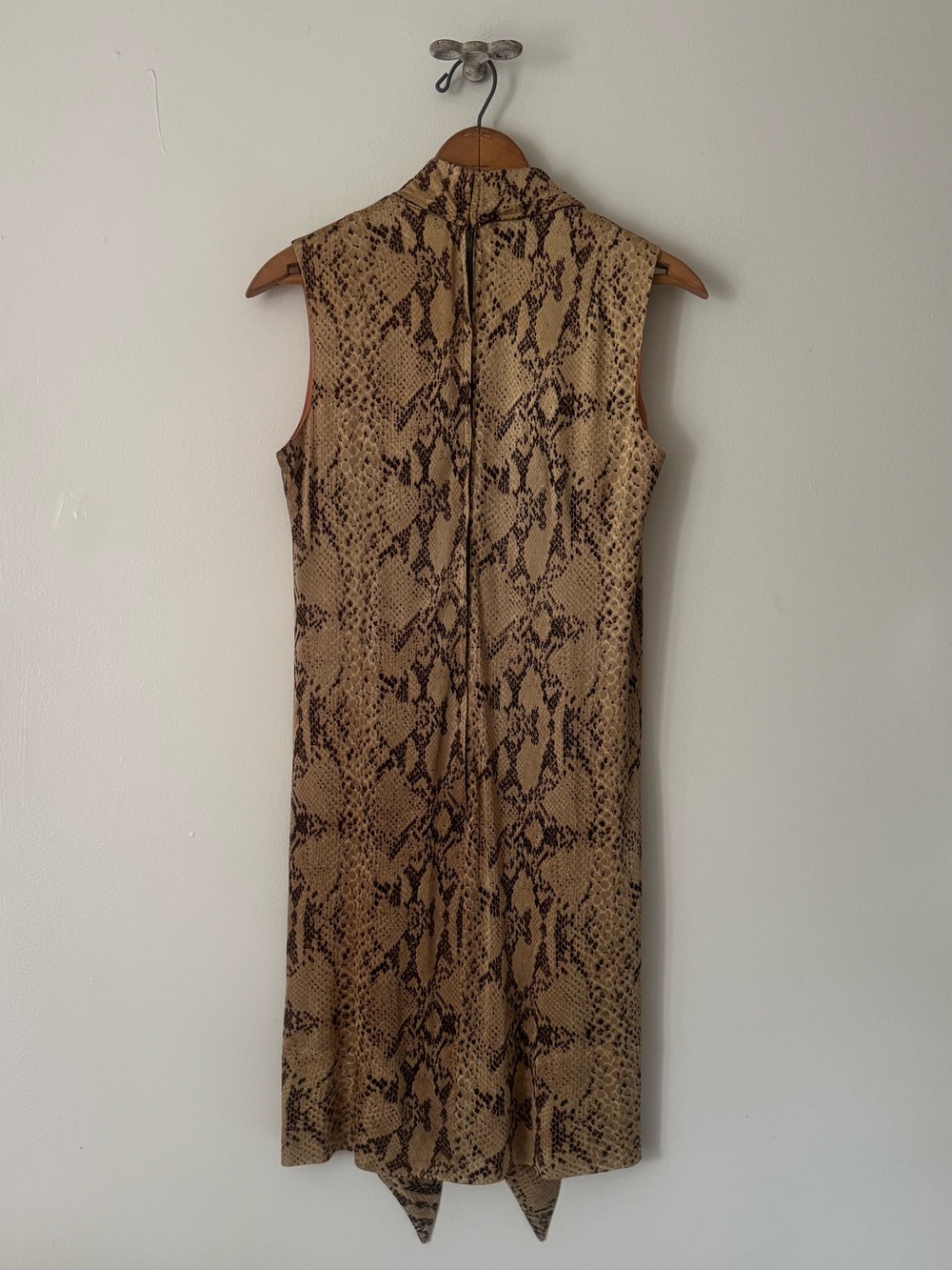 Vintage 1960 Snakeskin Pussybow Mini Dress. - Picture 4 of 6